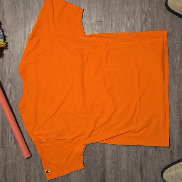 University of Tennessee basketball shirt - Picture 3 of 3